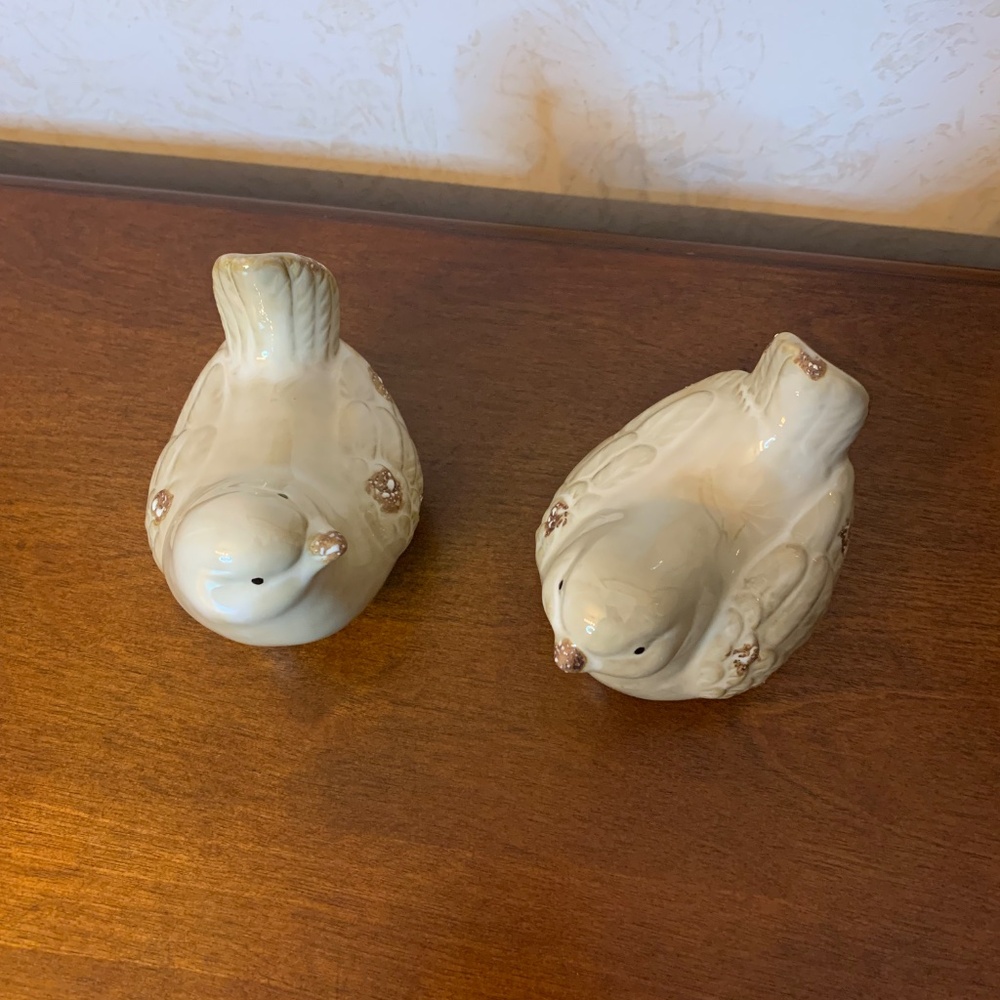 Home Decor: Love Birds, Tan and Beige - Picture 3 of 7